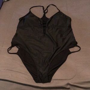 One piece bathing suit